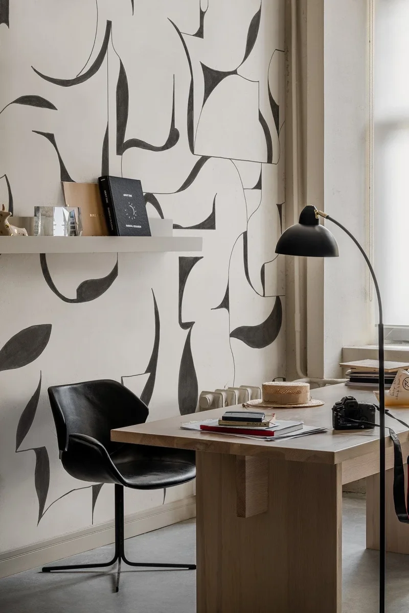 Wobbly Shapes Black